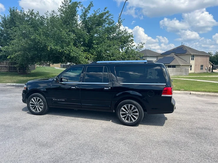 Airport transportation limo