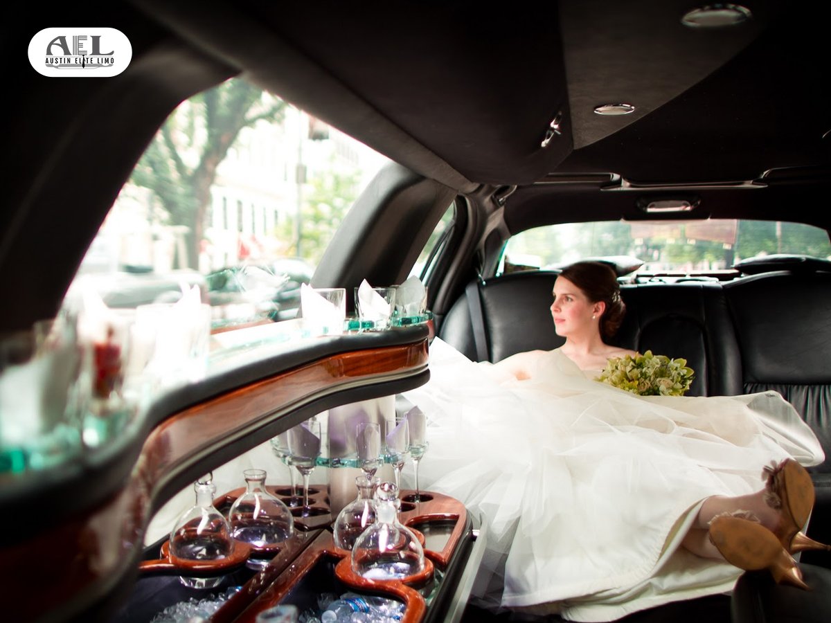 Wedding limousine service Austin TX